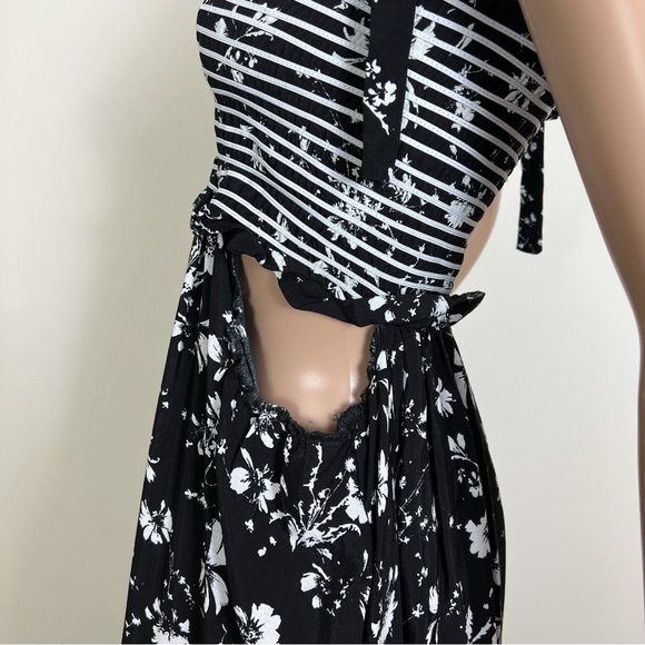 FREE PEOPLE REVOLVE BLACK FLORAL PRINT WIDE-LEG JUMPSUIT - Picture 8 of 11